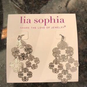 Lia Sophia earrings!